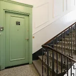 3-bedroom - Plac Wolnica 12a * 크라쿠프