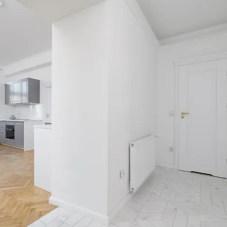 Nova - 3BR Apartment with an AC - Kazimierz * Krakau