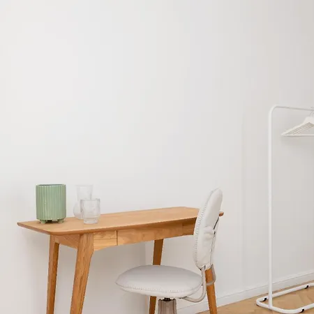 Nova - 3BR Apartment with an AC - Kazimierz Krakau