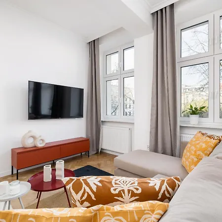 Apartment Nova - 3BR Apartment with an AC - Kazimierz