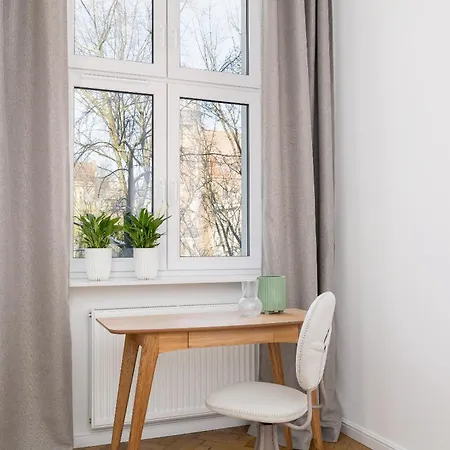 Apartment Nova - 3BR Apartment with an AC - Kazimierz Krakau