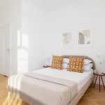 Daire 3-bedroom - Plac Wolnica 12a