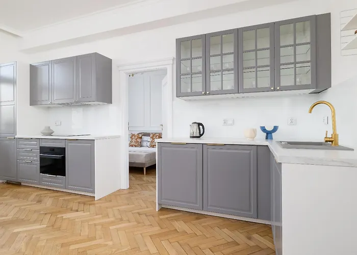 3-bedroom - Plac Wolnica 12a Apartment