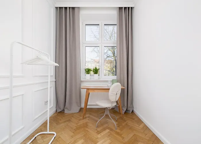 3-bedroom - Plac Wolnica 12a Apartment